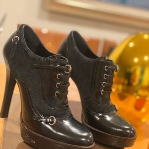 Gucci Black High-Heel Platform Lace-Up Ankle Booties